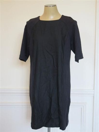 PINKO
Robe en jersey noir strech T.42