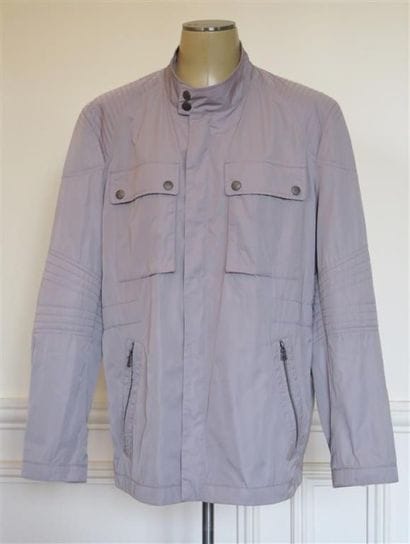 HUGO BOSS
Blouson imperméable gris T.50 état...
