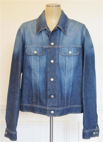 D & G
Blouson en jean T.52 dans l'état