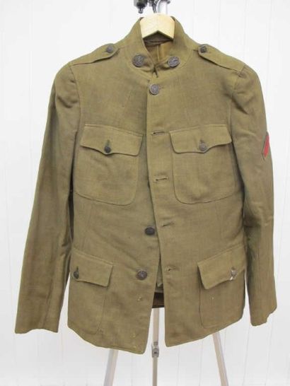 Tenue de soldat US 17-18. Ensemble ccomprenant...
