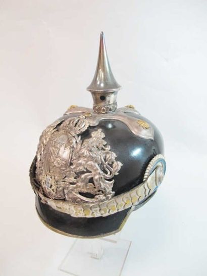 Casque à pointe modèle 1895 d'officier Bavarois....