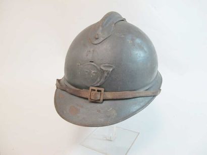 Casque Adrian modèle 1915 pour les chasseurs...