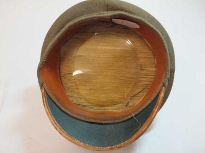 Casquette US. Visière cuir