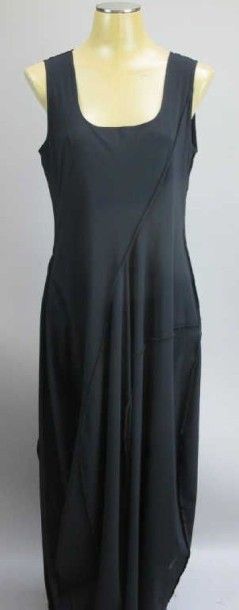 Indies. Robe longue stretch noir, taille...