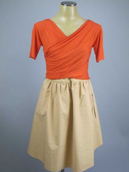 Carven. Robe bicolore, cache-cour stretch...