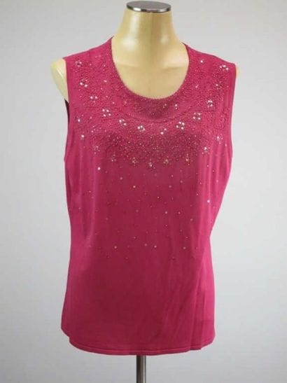 Marina Rinaldi. Haut lainage fuchsia, rebrodé...