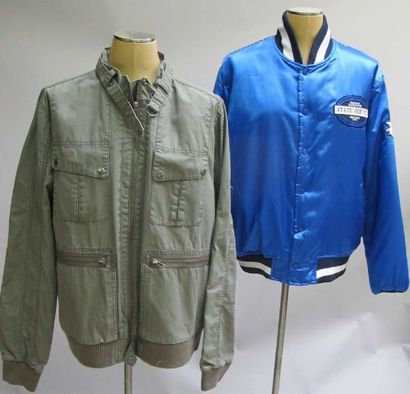 Lot comprenant une parka, taille 42/44, et...