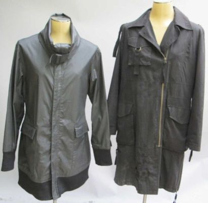 Deby Debo et School Ray. Manteau noir long...