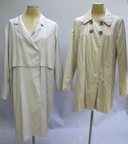 COS et IKKS. Imperméable long gris, taille...