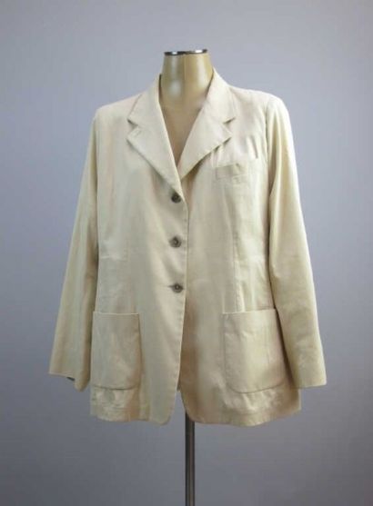 Burberry. Veste en coton beige, trois boutons...