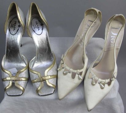Prada. Escarpins argenté et doré, noud sur...