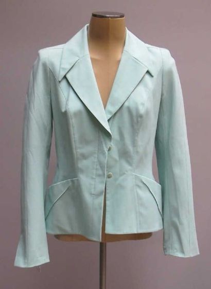 Mugler couture. Veste turquoise, taille 38....