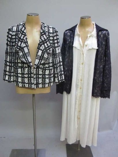 Dior.déshabillé de soie blanche, taille 2,...