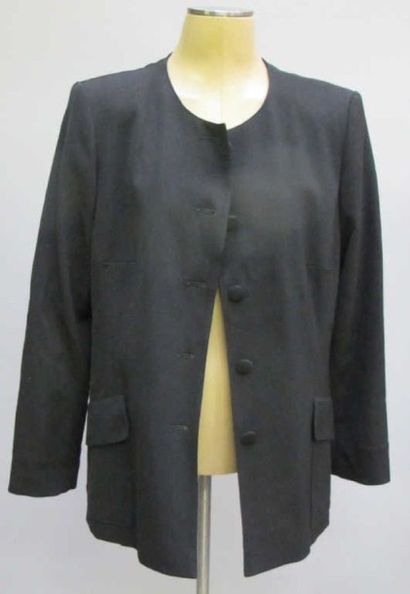 ORA BRETA et WEINBERG. Veste de tailleur...