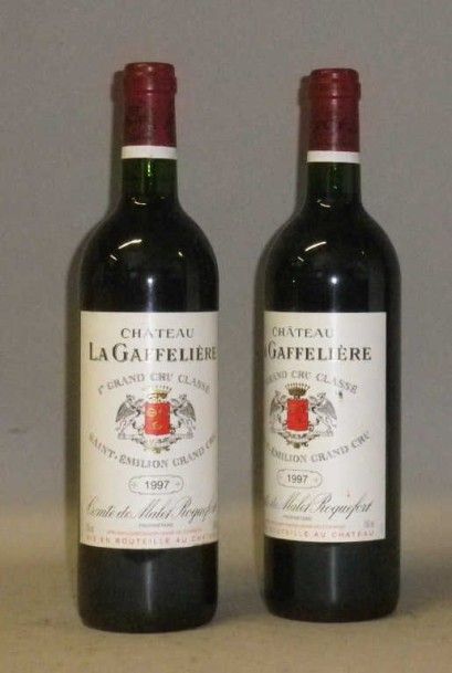 2 Bouteilles CHÂTEAU LA GAFFELIERE 1997 -...
