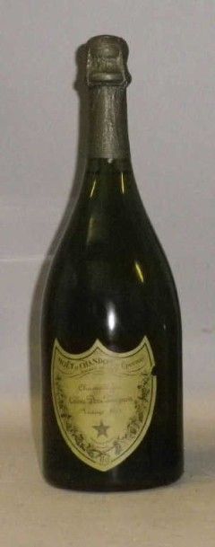 1 Bouteille CHAMPAGNE DOM PERIGNON 1971 Etiquette...