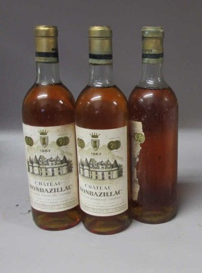 3 Bouteilles CHÂTEAU de MONTBAZILLAC 1967...