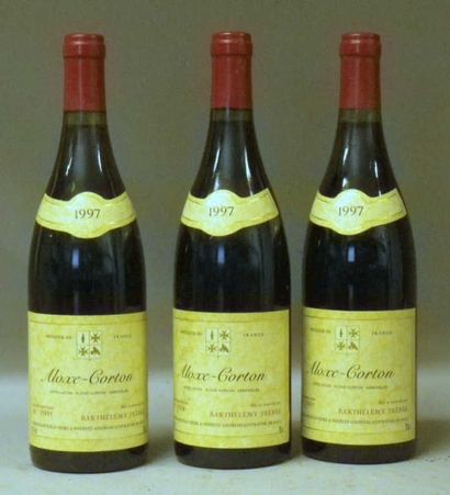 3 Bouteilles ALOXE CORTON 1997 - Barthel...