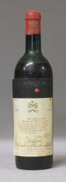 1 Bouteille CHÂTEAU MOUTON ROTHSCHILD 1961...
