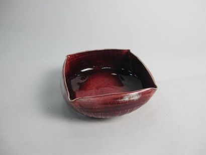 Brigitte LECANUET (née en 1949). Coupe circulaire...