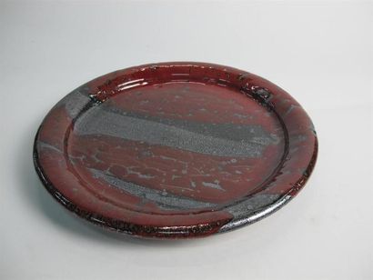 Yves LOISELET (né en 1957). Plat circulaire...