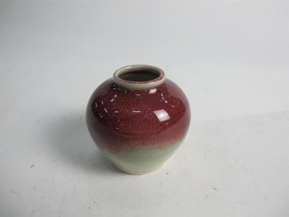 Brigitte LECANUET (née en 1949). Vase ovoïde...