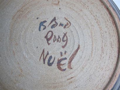 Yves LOISELET (né en 1957). Plat circulaire...