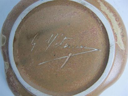 Gilbert METENIER (XXe). Tasse et sa sous...