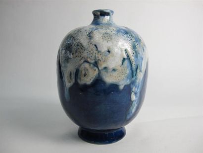 André METTHEY (1871-1920). 
Vase ovoïde sur...