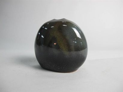 Jacques HAEBERLIN (né en 1952). Vase ovoïde...