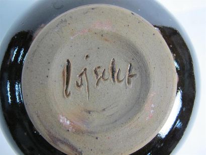 Yves LOISELET (né en 1957). Vase boule en...