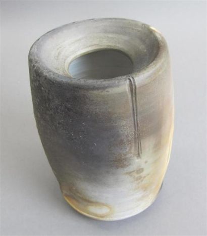 ASTOUL Eric (né en 1954)
Vase cylindrique...