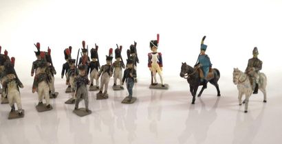 Lot de 18 fantassins et 3 cavaliers en alliage...