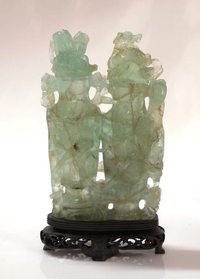 CHINE. Double vases couverts en pierre dure...