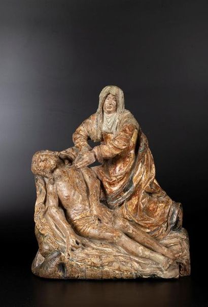 Vierge de Pitié en bois sculpté, polychromé...