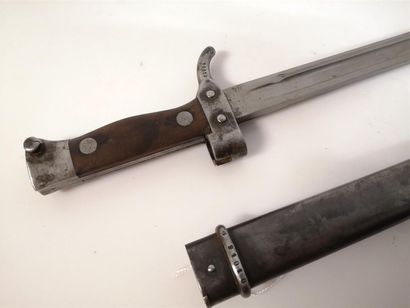 Baïonnette mod 1892, fourreau et baïonnette...