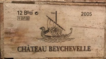 12 St Julien. Château Beychevelle. 2005....