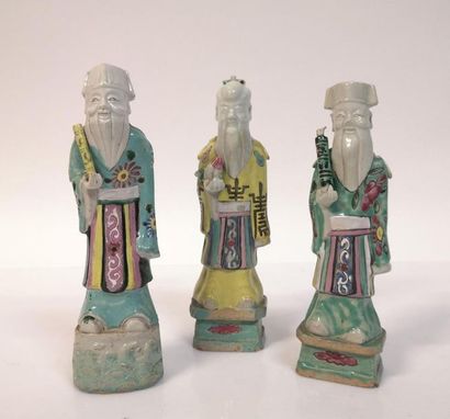 CHINE - XIXe siècle Trois statuettes de vieillards...