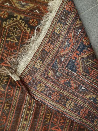 Tapis d'Orient. 135 x 93 cm