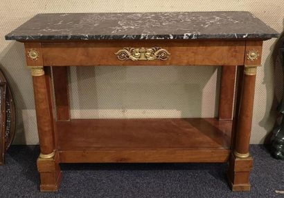 Console en acajou et placage d'acajou, un...