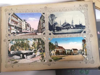 Album de cartes postales, essentiellement...