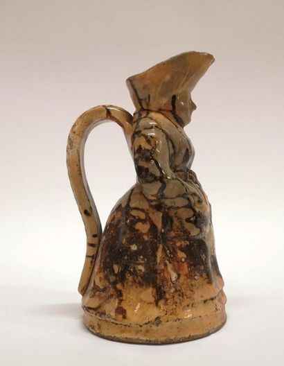 Pichet anthropomorphe. XIXe. Haut. 23 cm...