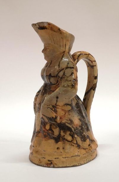Pichet anthropomorphe. XIXe. Haut. 23 cm...
