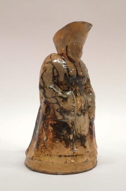Pichet anthropomorphe. XIXe. Haut. 23 cm...