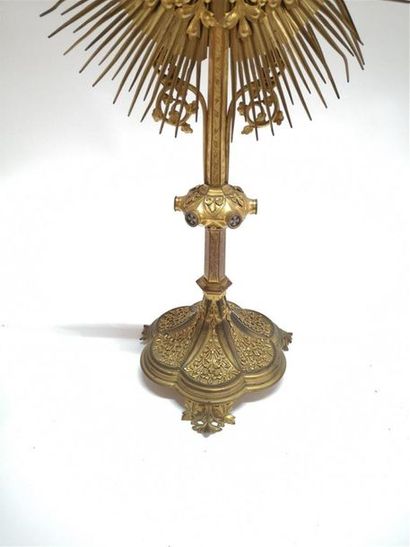 Ensemble d'objets de piété: ostensoir en...