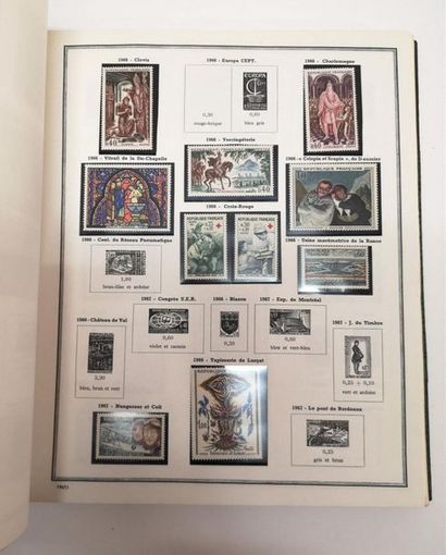 Album de timbres poste: France, divers