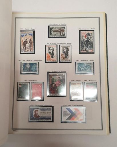 Album de timbres poste: France, divers