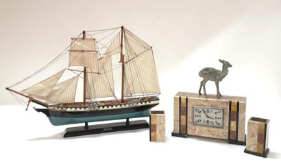Lot: maquette de navire La Recouvrance (H...
