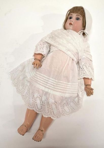 Poupée SFBJ 54 cm taille 9, marquée
