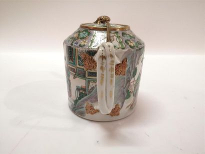CHINE et divers. Collection de 12 théières...
